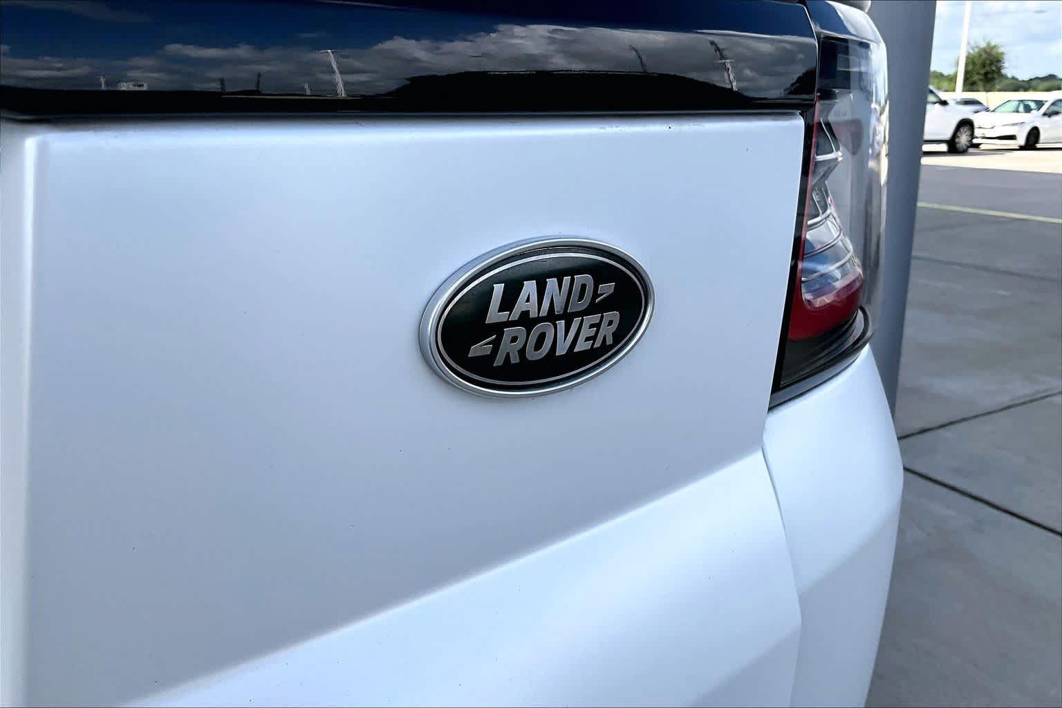 Used 2022 Land Rover Range Rover Sport HST AWD/4WD image 10