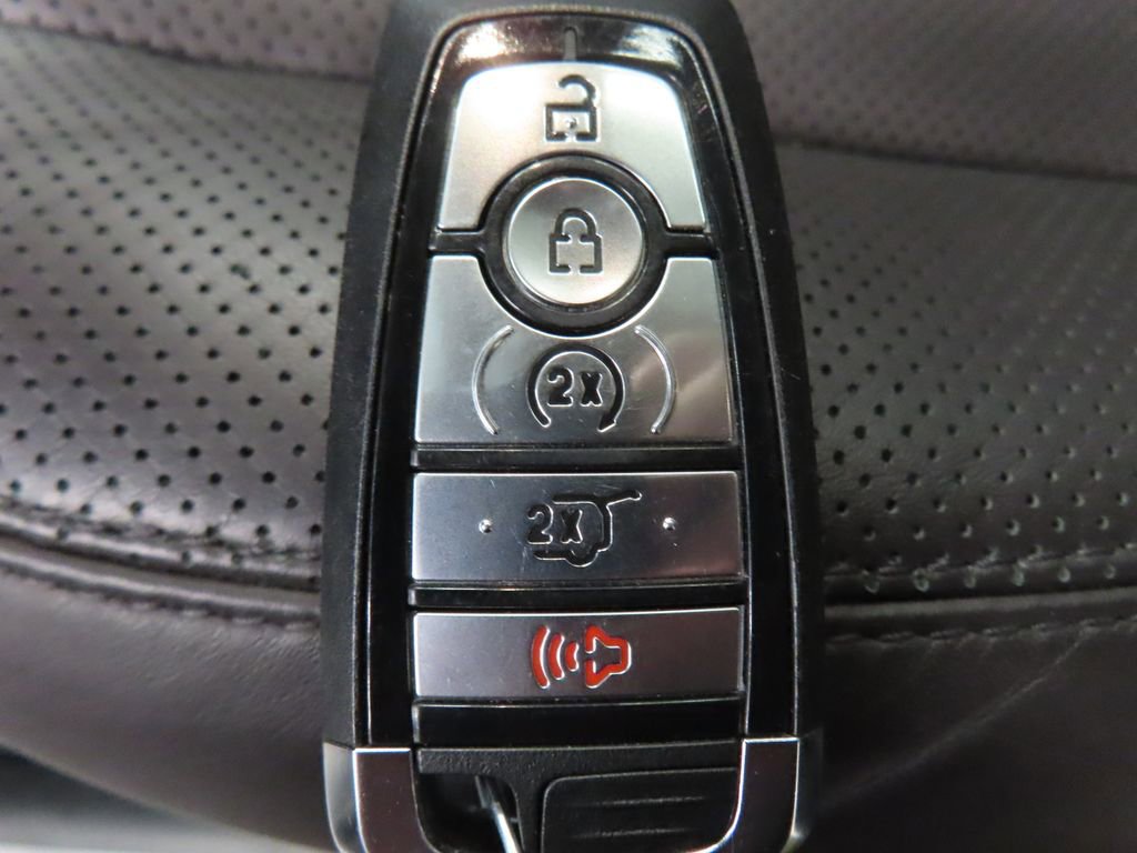Used 2025 Ford Explorer Platinum w/ Ultimate Package image 69