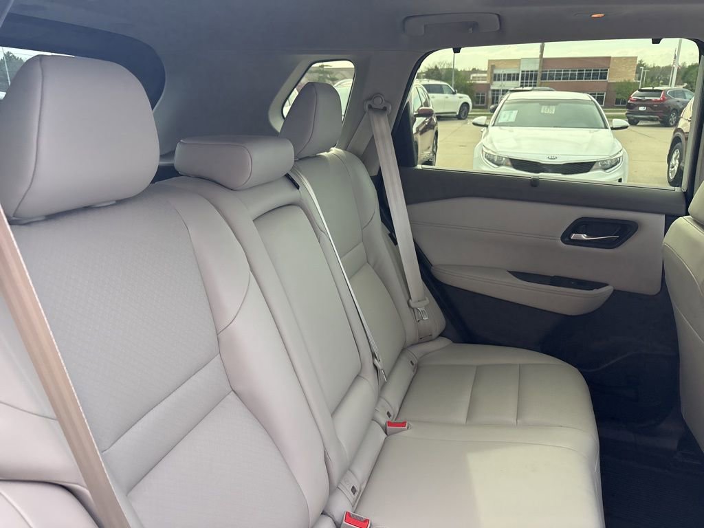 Used 2023 Nissan Rogue SV w/ SV Premium B Package AWD/4WD image 33