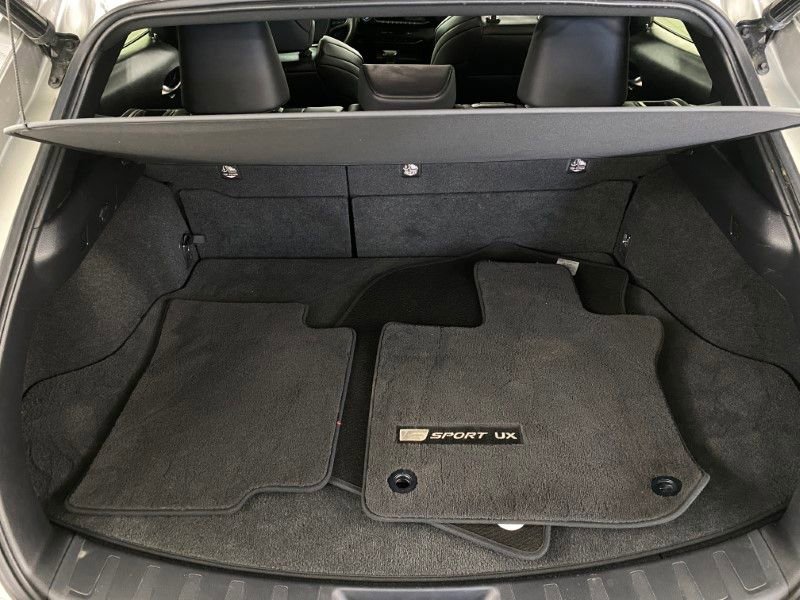 Used 2022 Lexus UX 250h F Sport image 33