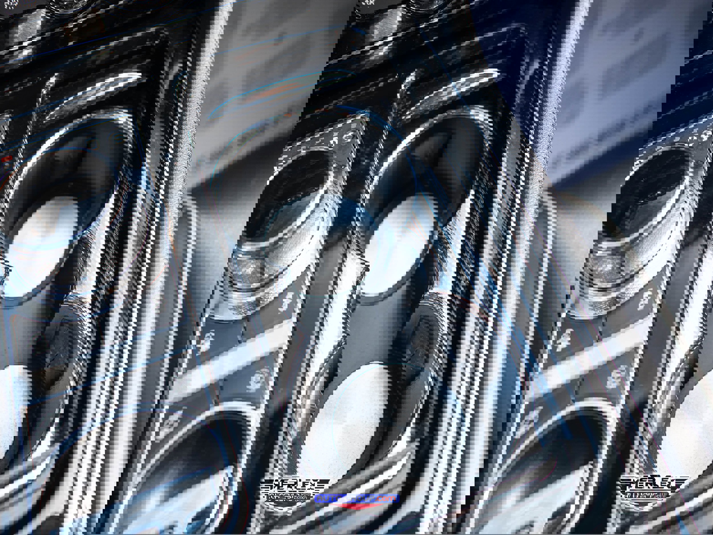 Used 2019 Jaguar XJ R-Sport image 35