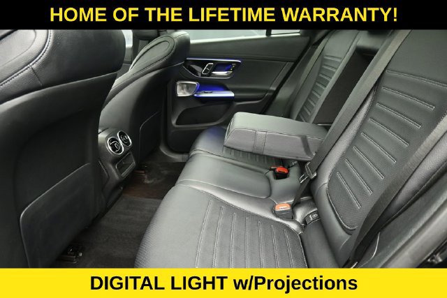 Used 2023 Mercedes-Benz GLC 300 4MATIC image 37
