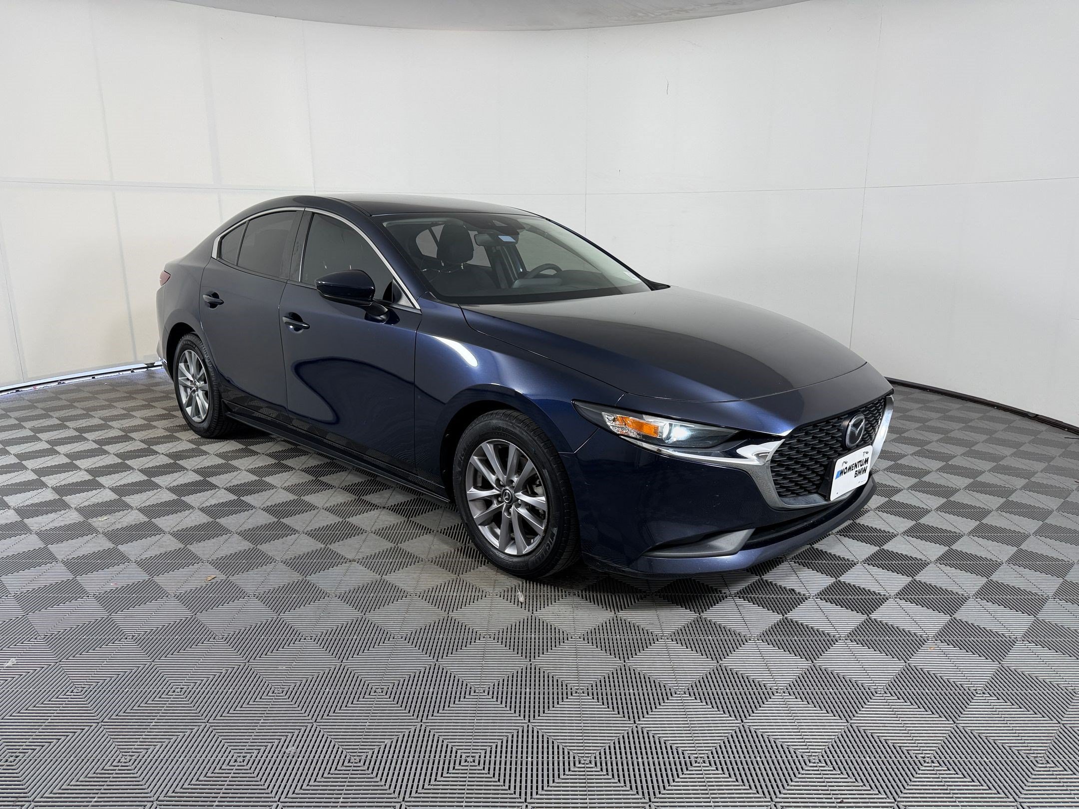 Used 2020 MAZDA MAZDA3 Sedan FWD image 7