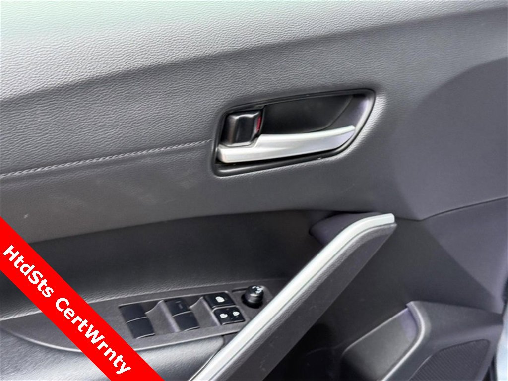 Used 2024 Toyota Corolla Cross XLE image 18