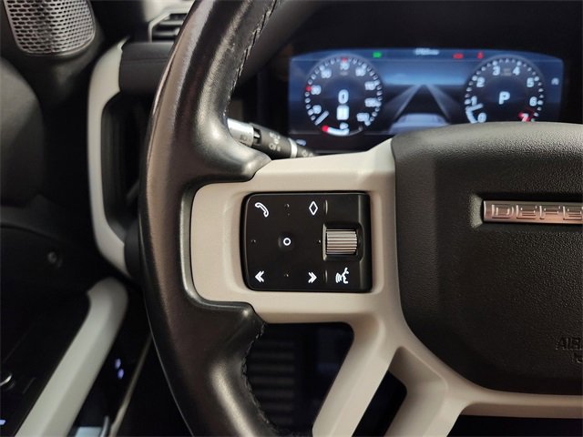 Used 2021 Land Rover Defender 110 image 27