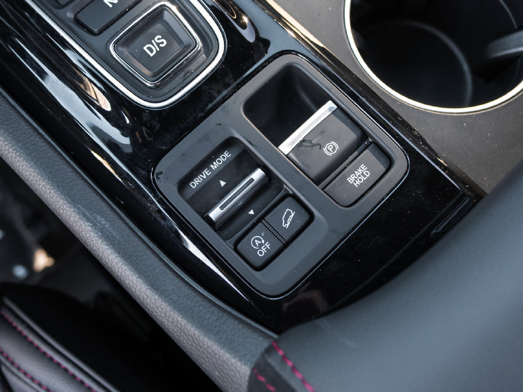 Used 2026 Honda Pilot Black Edition image 35