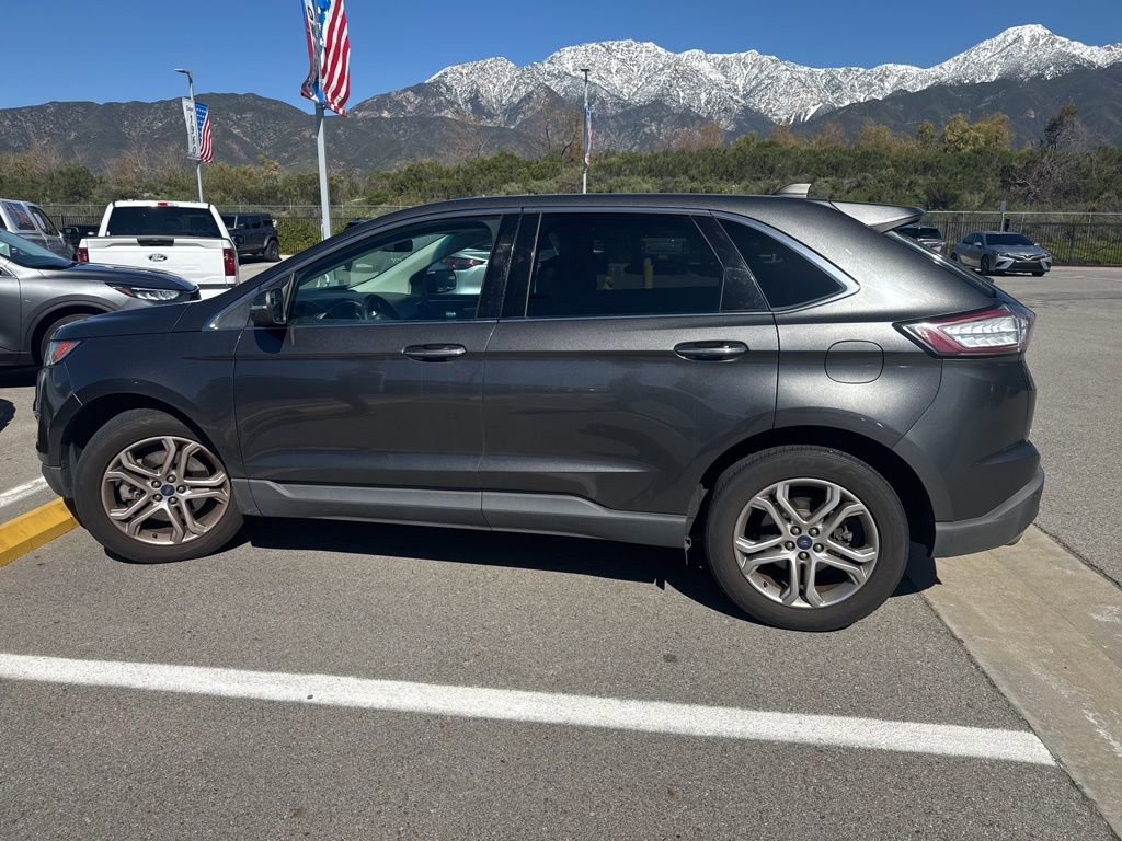 Used 2015 Ford Edge Titanium image 4