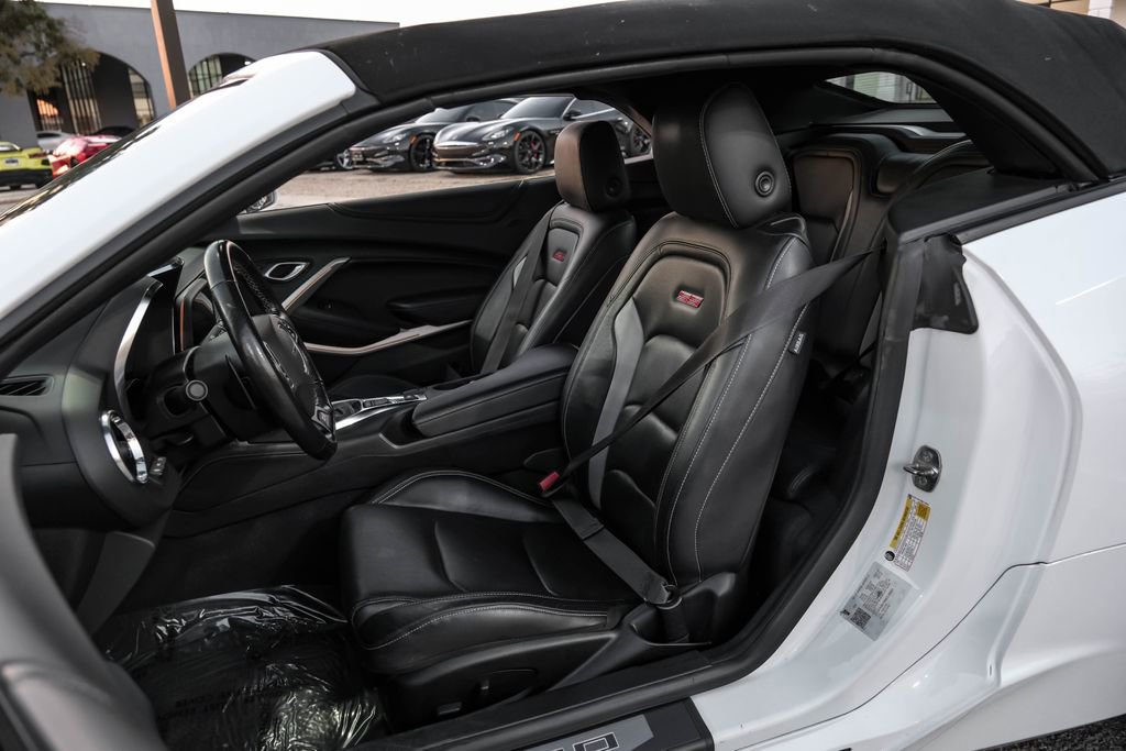 Used 2022 Chevrolet Camaro SS image 37
