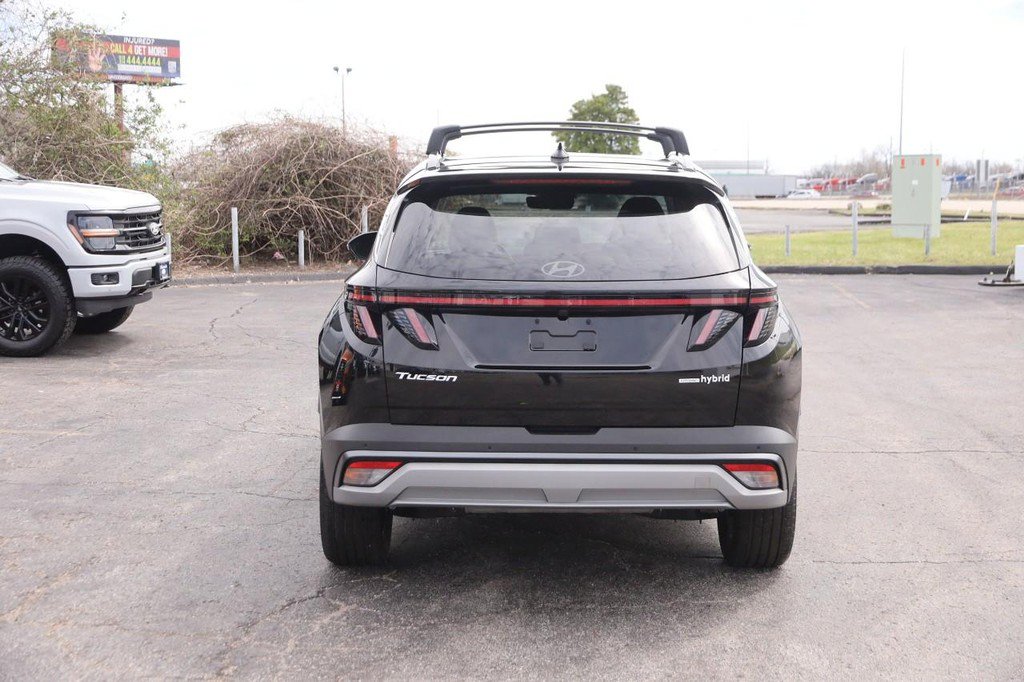 Used 2025 Hyundai Tucson Limited image 6