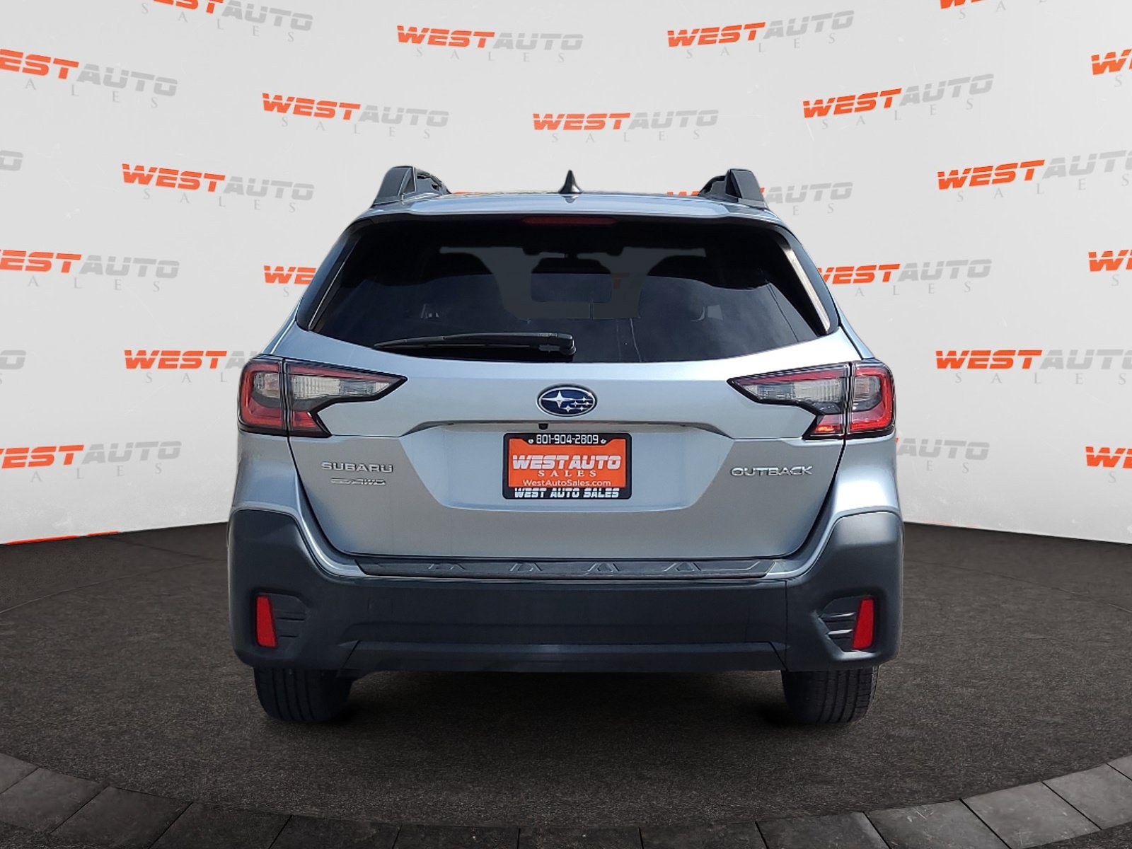 Used 2020 Subaru Outback Premium w/ Popular Package #1 AWD/4WD image 4