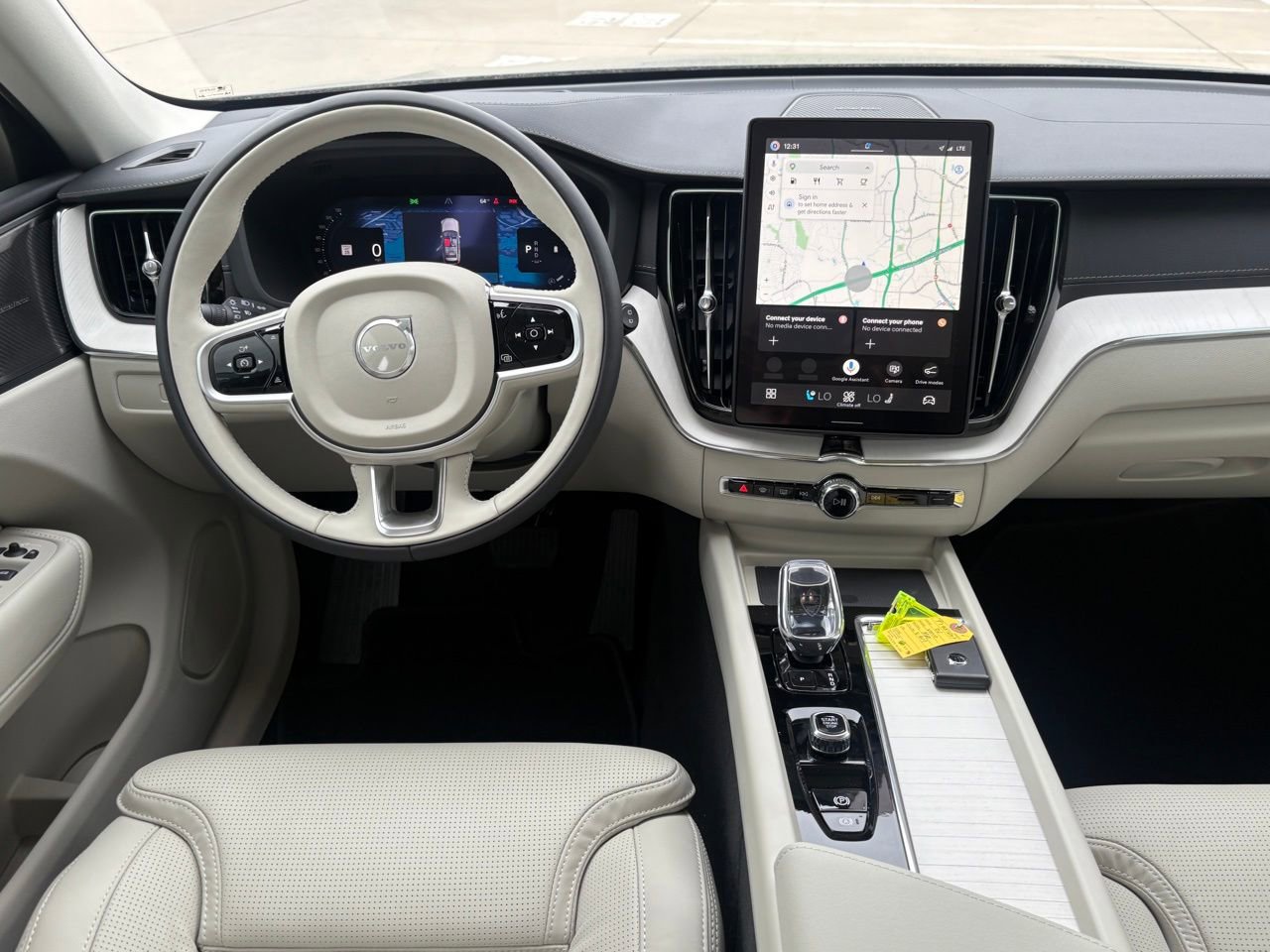 New 2026 Volvo XC60 B5 Ultra w/ Protection Package Premier AWD/4WD image 12