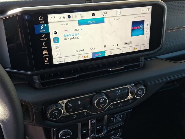 New 2026 Jeep Gladiator Mojave w/ Safety Group image 8