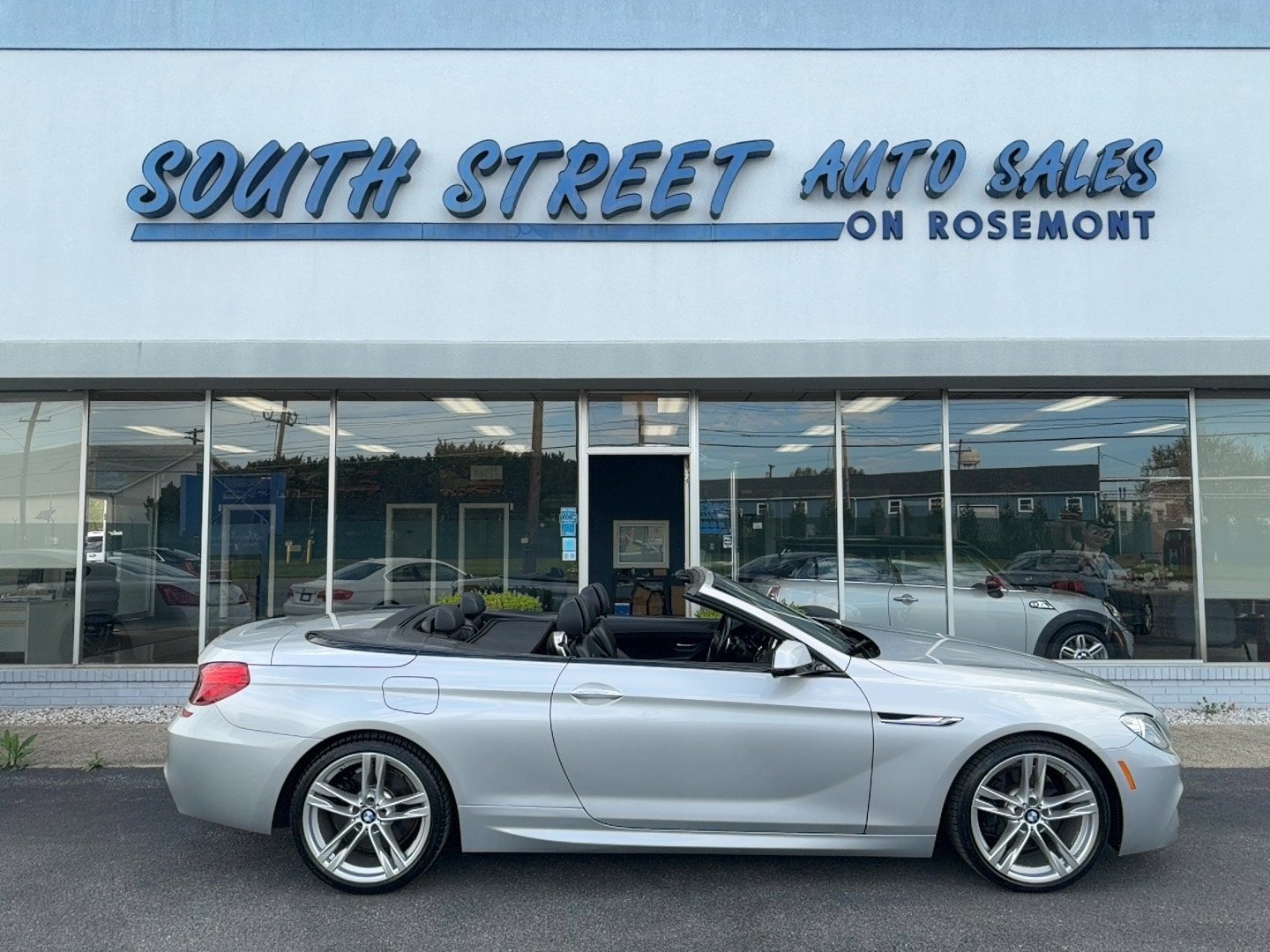 Used 2013 BMW 640i Convertible image 1