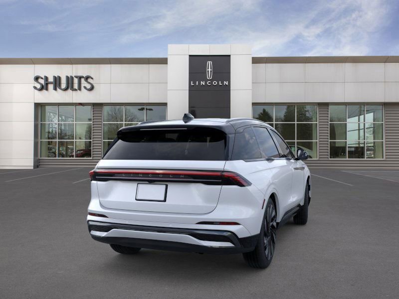 New 2026 Lincoln Nautilus Reserve w/ Jet Appearance Package AWD/4WD image 8