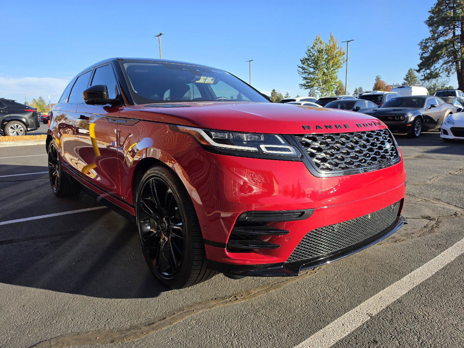 Used 2021 Land Rover Range Rover Velar R-Dynamic S AWD/4WD image 9