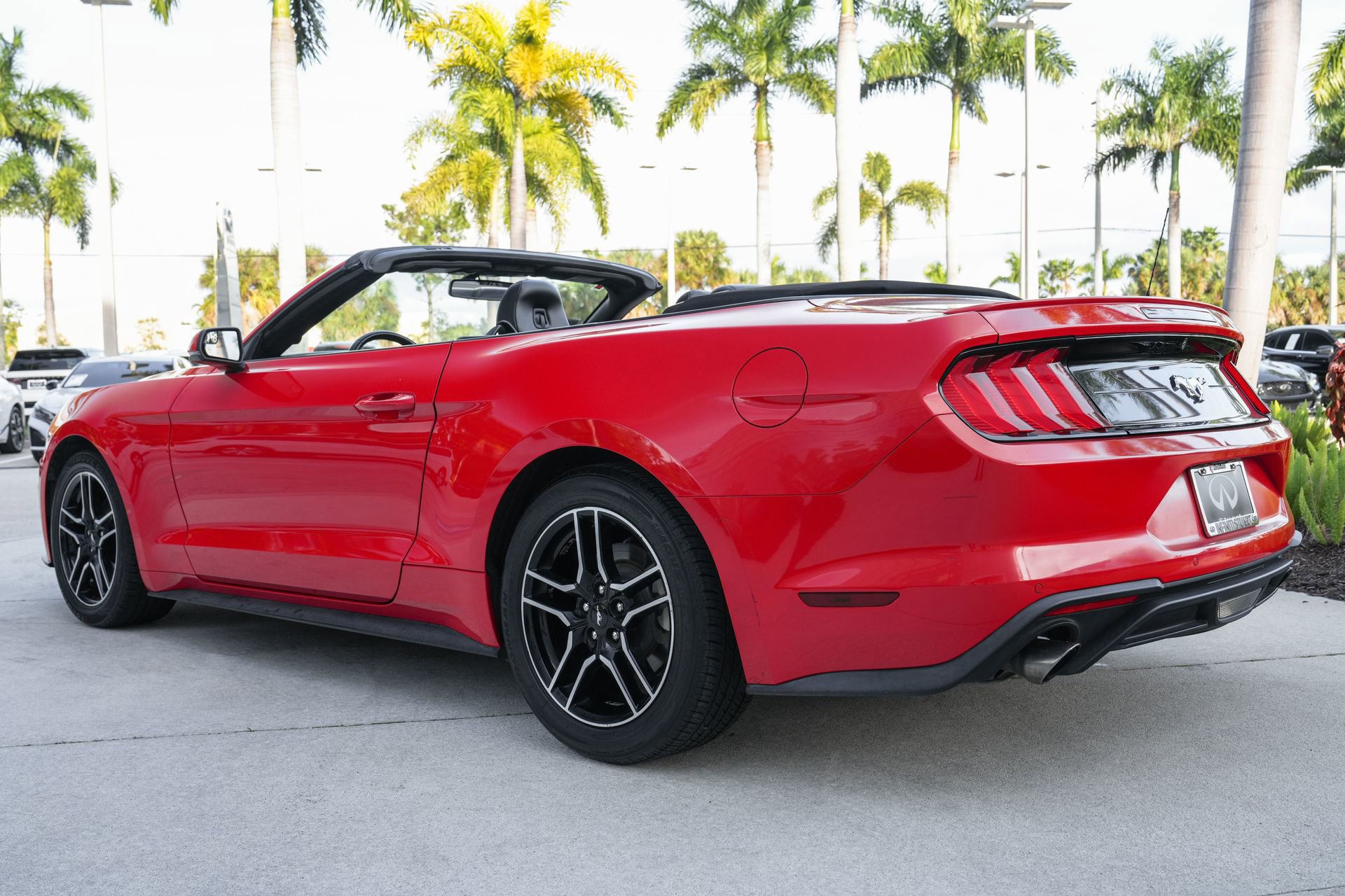 Used 2020 Ford Mustang Premium image 25