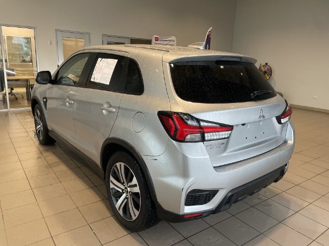 Used 2025 Mitsubishi Outlander Sport ES AWD/4WD image 30