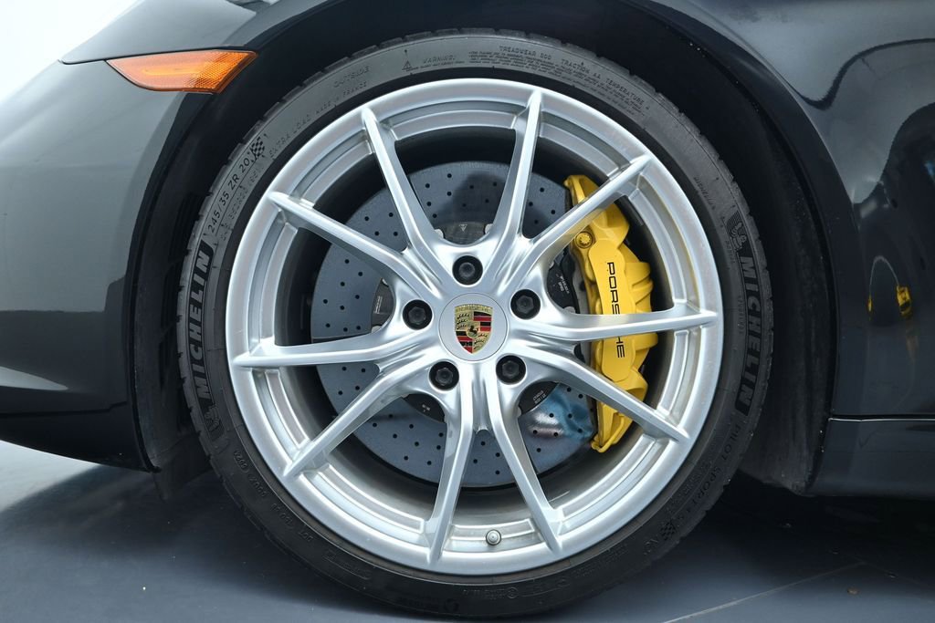 Certified 2019 Porsche 911 Carrera S RWD image 25