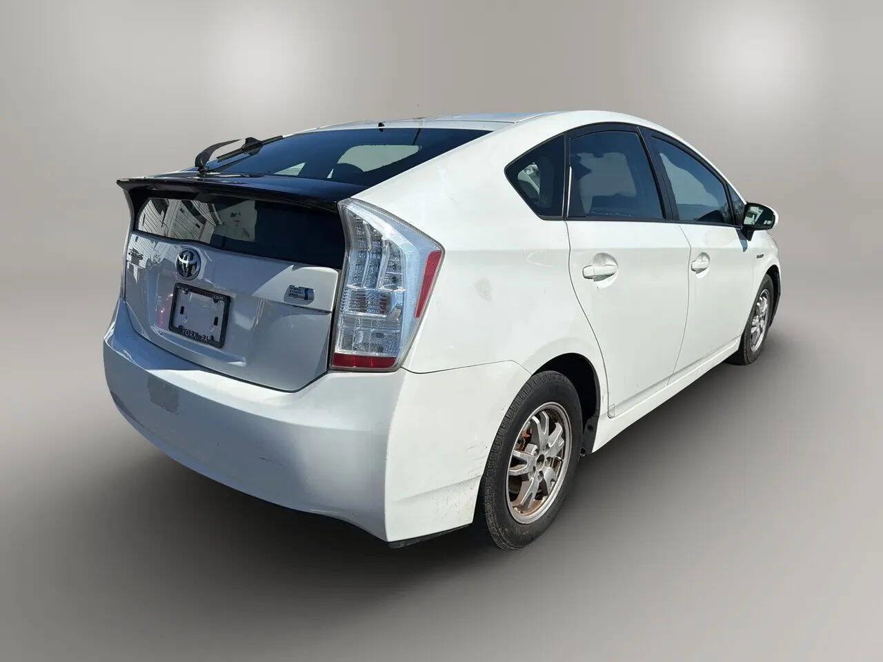 Used 2011 Toyota Prius Two w/ Preferred Accessory Pkg image 7