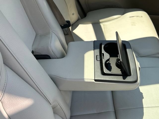 Used 2017 Volvo XC90 T6 Momentum w/ Convenience Package AWD/4WD image 48