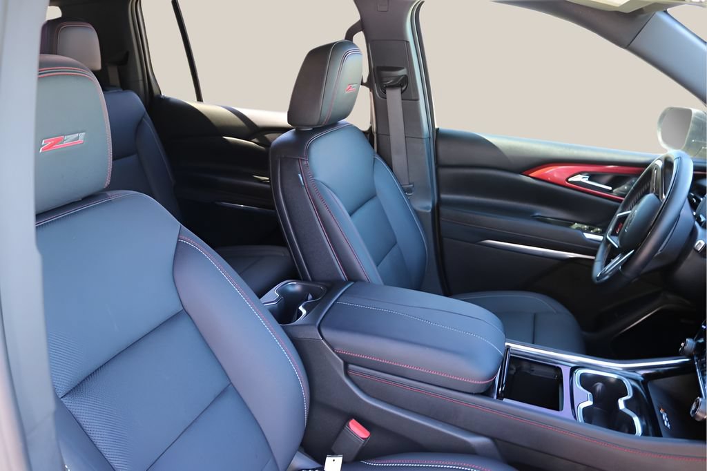 Used 2026 Chevrolet Traverse Z71 w/ Enhanced Driving Package AWD/4WD image 21