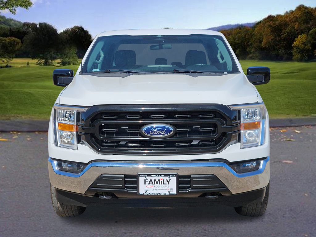 Used 2023 Ford F150 XLT image 2