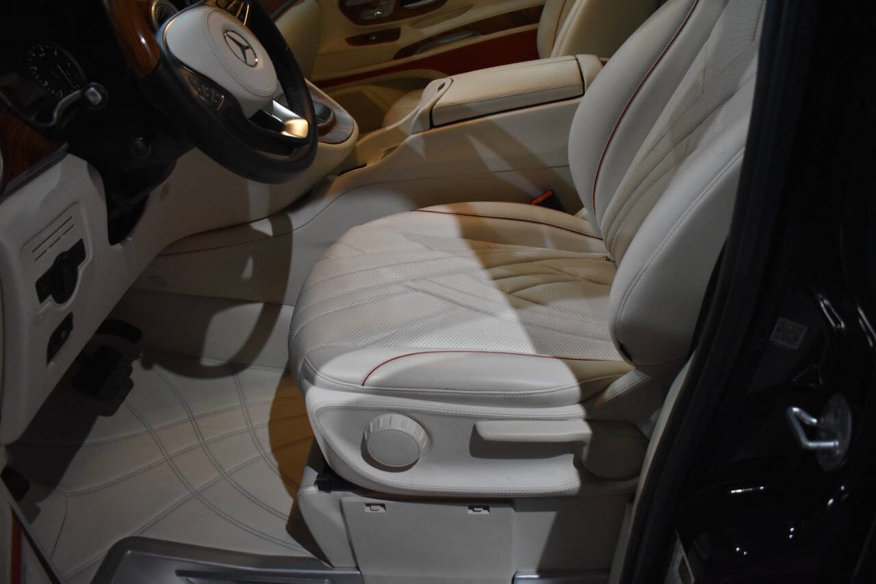 Used 2021 Mercedes-Benz Metris Passenger image 49