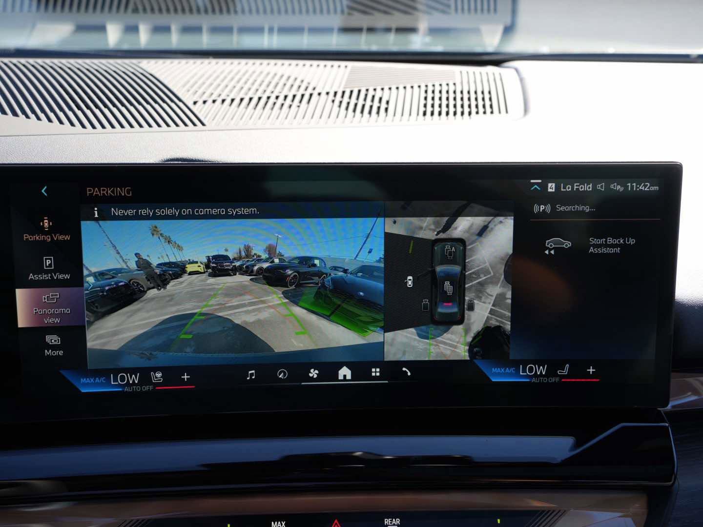 Used 2025 BMW i5 xDrive40 image 23