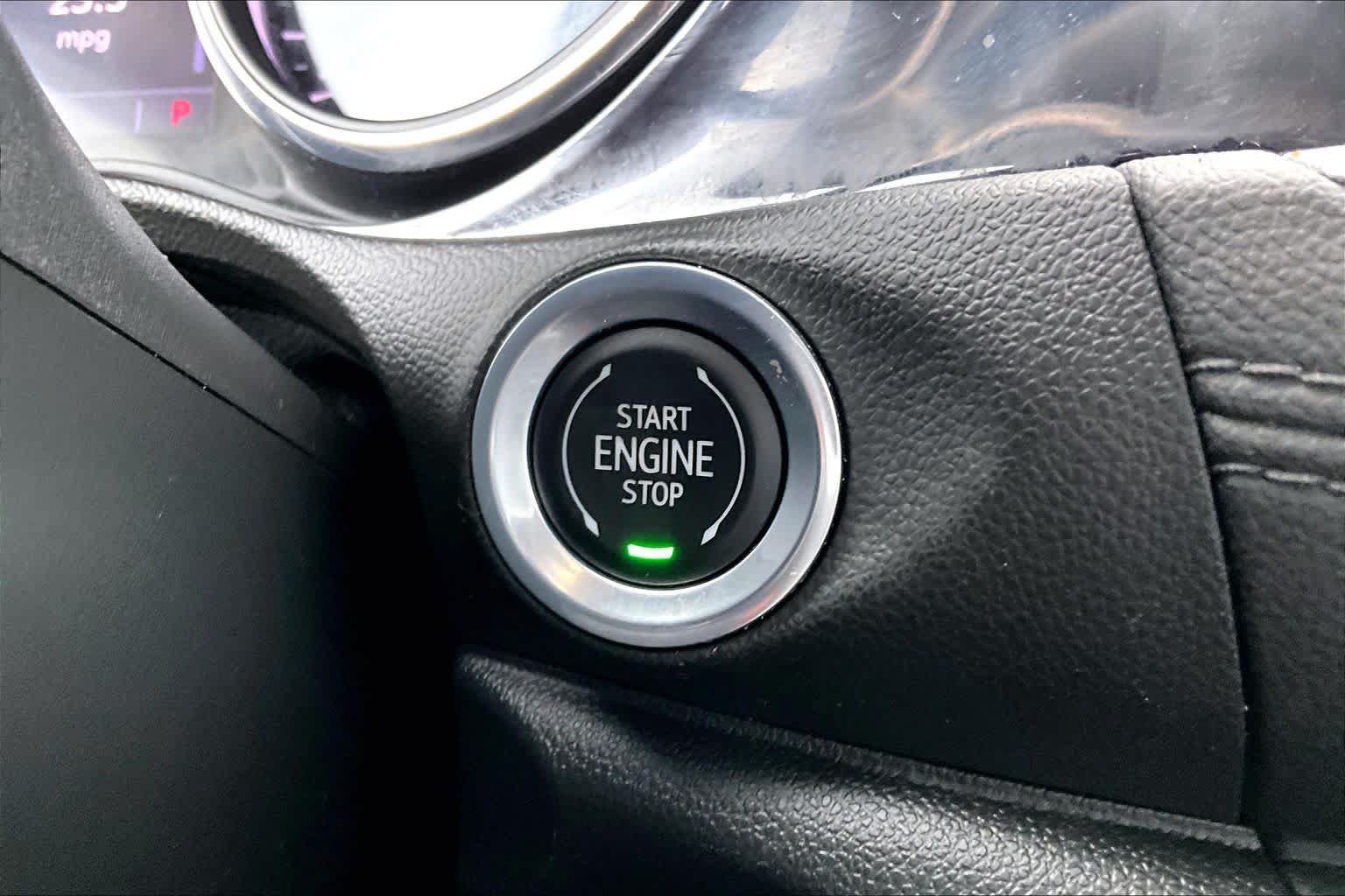 Used 2023 Buick Encore GX Select w/ Sport Touring Package FWD image 35