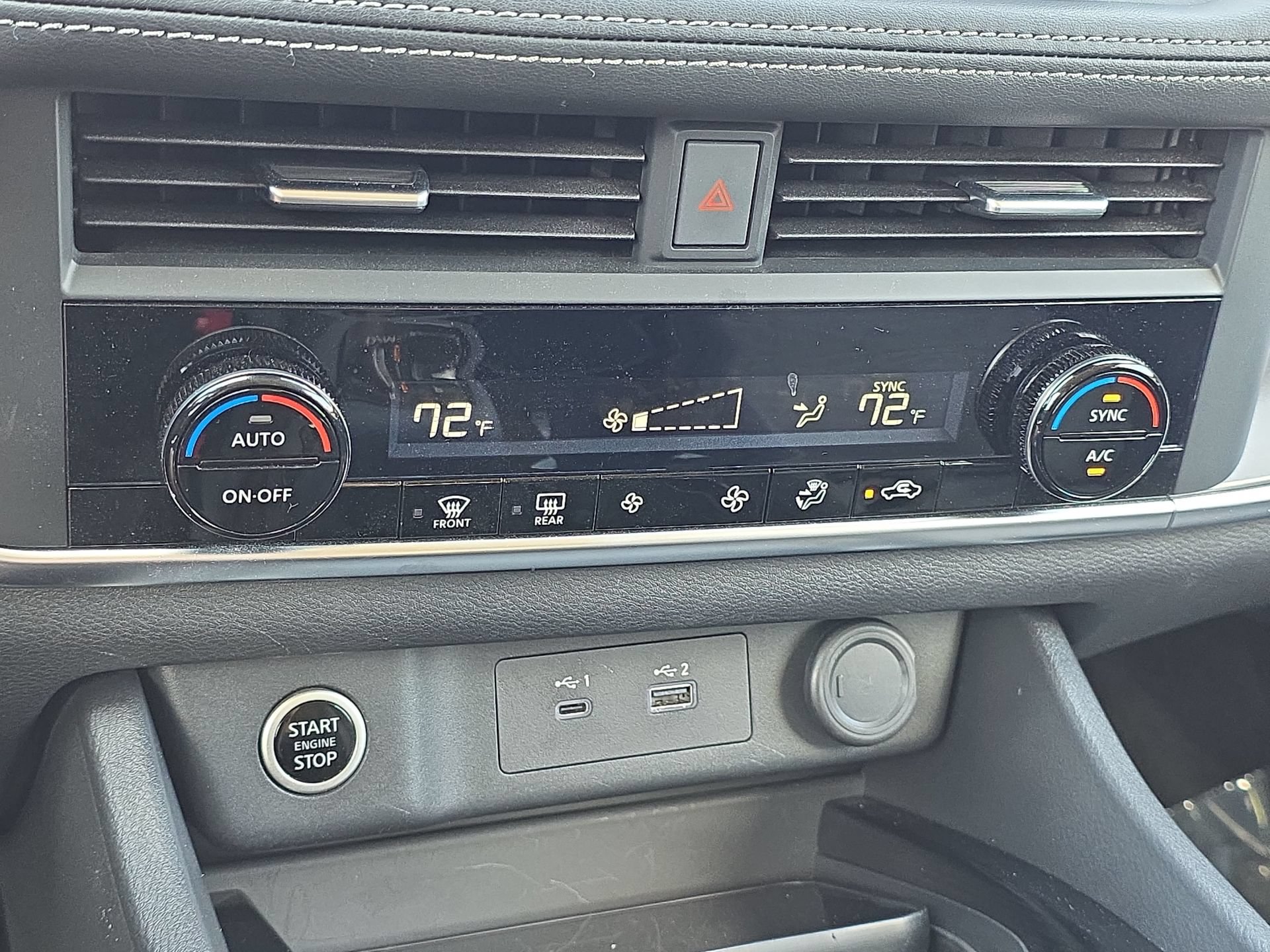 Used 2023 Nissan Rogue SV FWD image 22