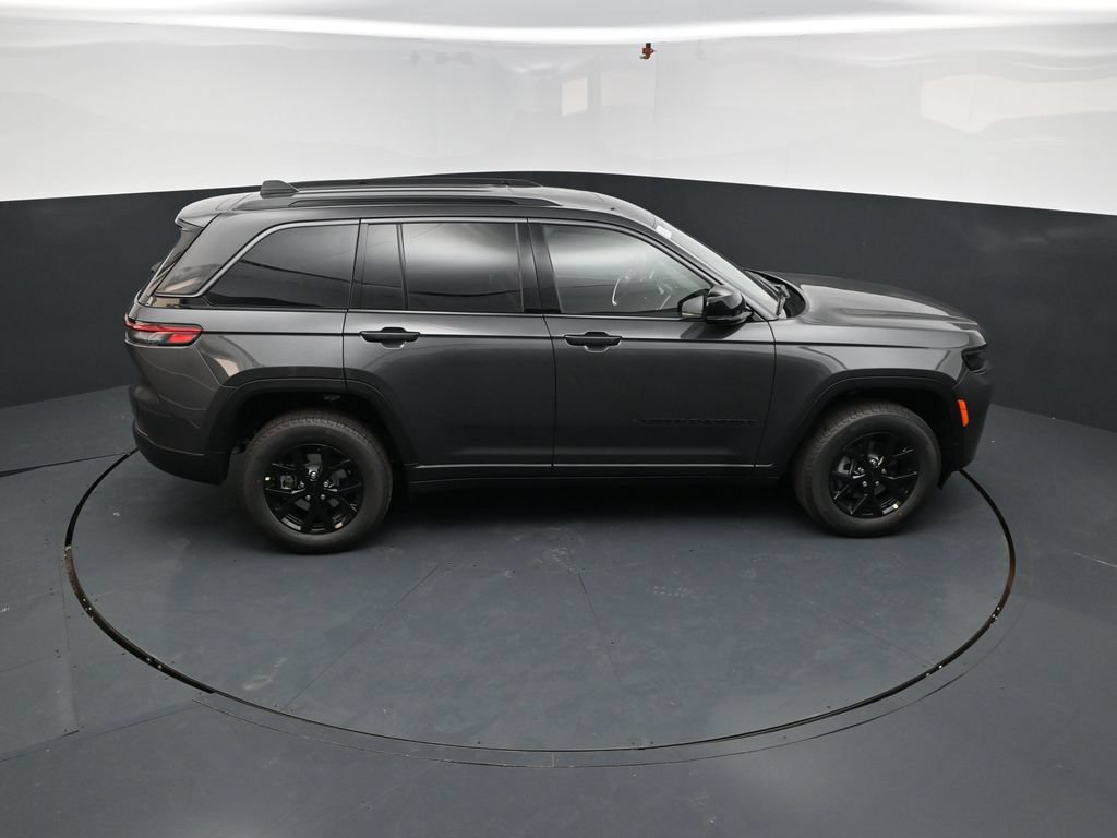 New 2026 Jeep Grand Cherokee Altitude AWD/4WD image 23