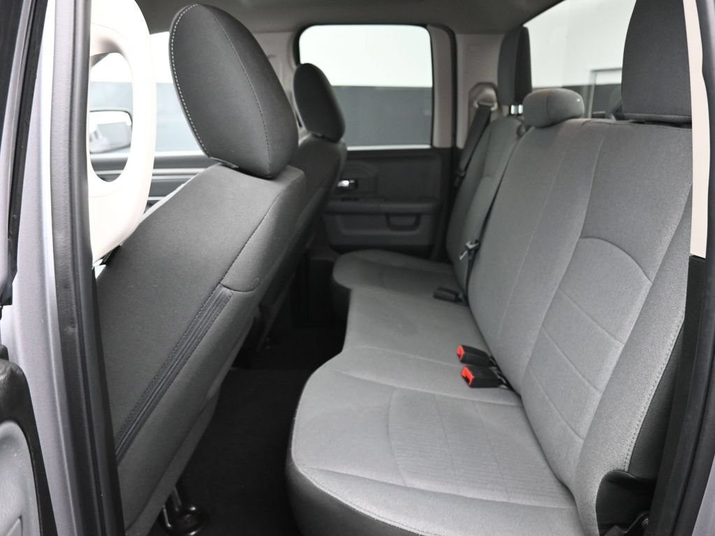 Used 2024 RAM 1500 Classic SLT AWD/4WD image 13