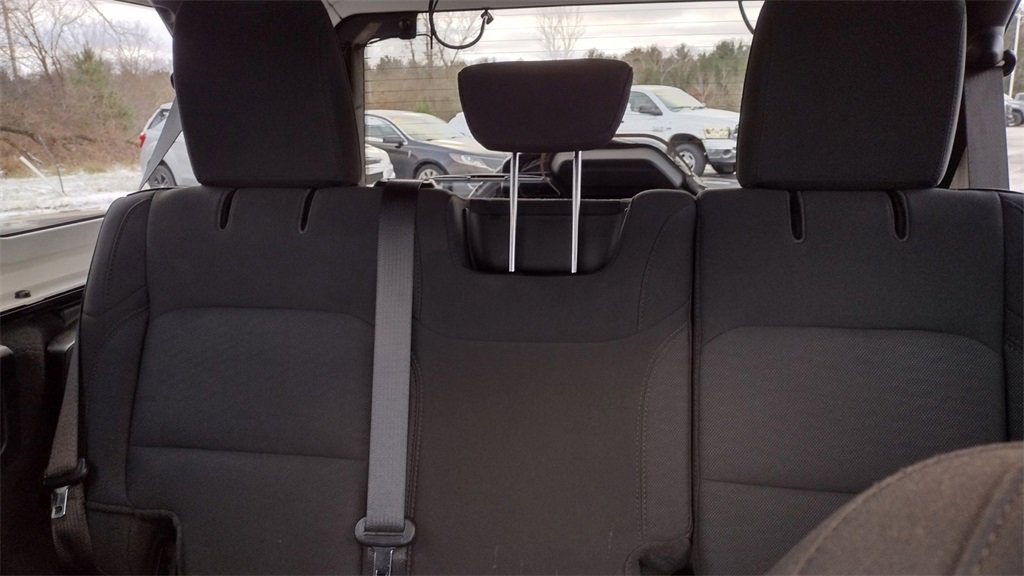 Used 2020 Jeep Wrangler Unlimited Sahara image 23