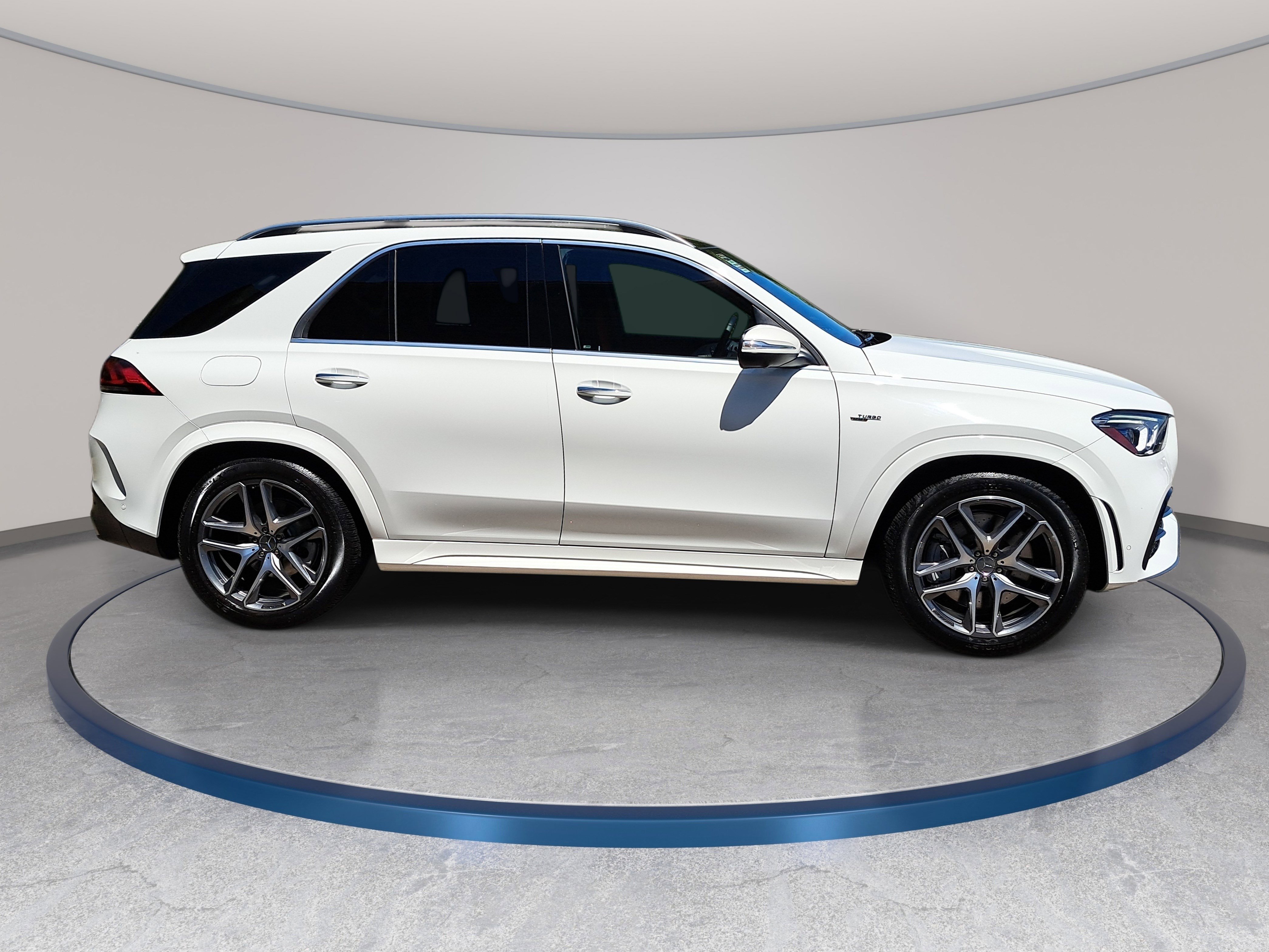 Used 2023 Mercedes-Benz GLE 53 AMG 4MATIC image 5