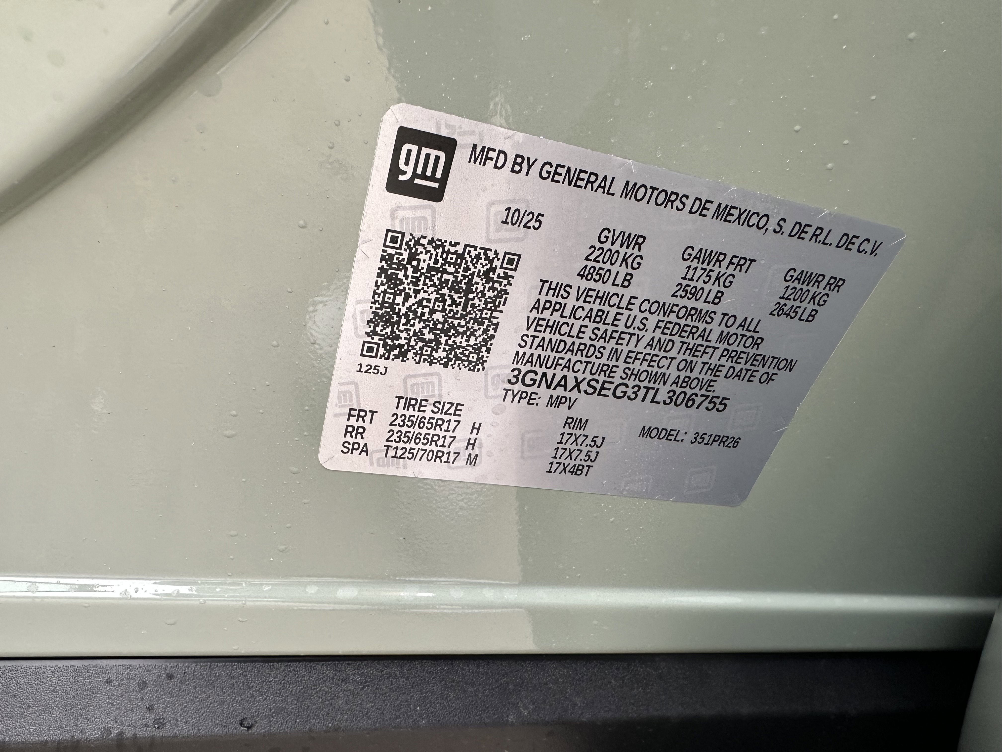 New 2026 Chevrolet Equinox ACTIV image 11