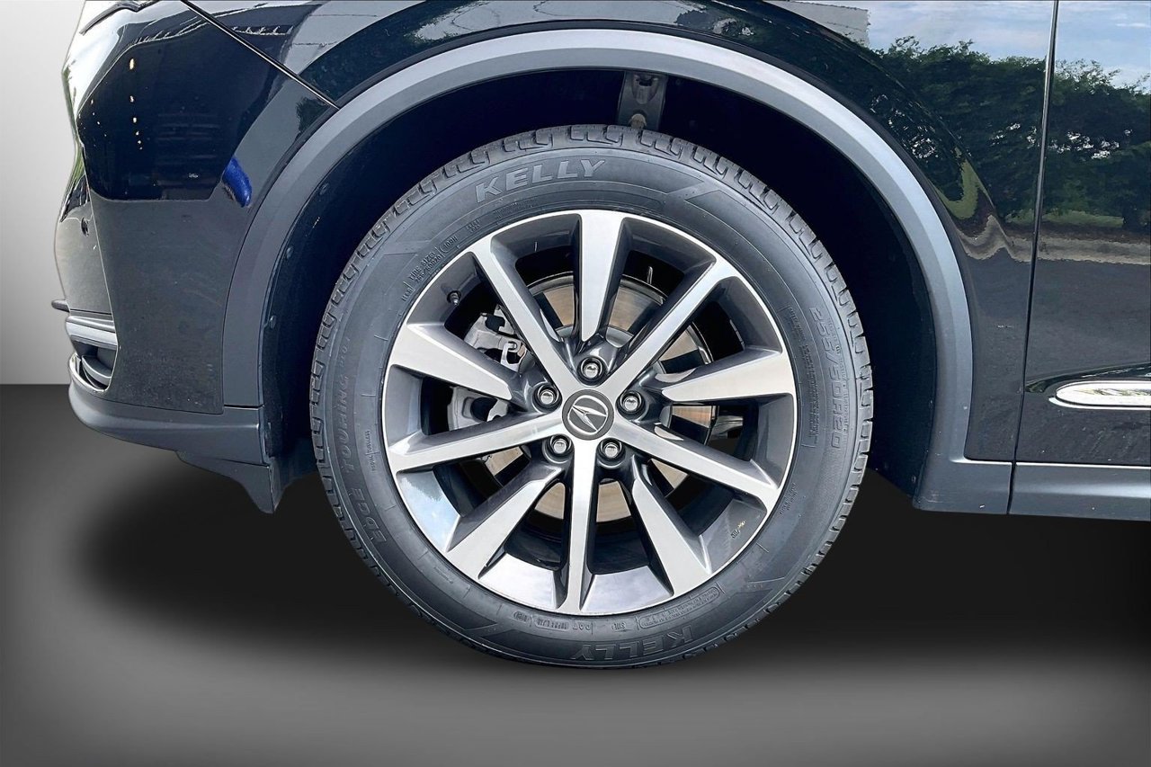 Used 2025 Acura MDX w/ Technology Package FWD image 34