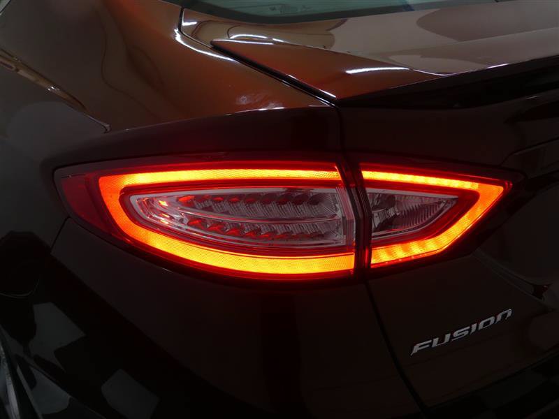 Used 2015 Ford Fusion Titanium FWD image 16
