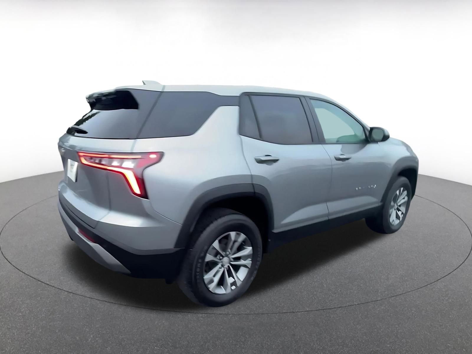 Used 2025 Chevrolet Equinox LT image 15