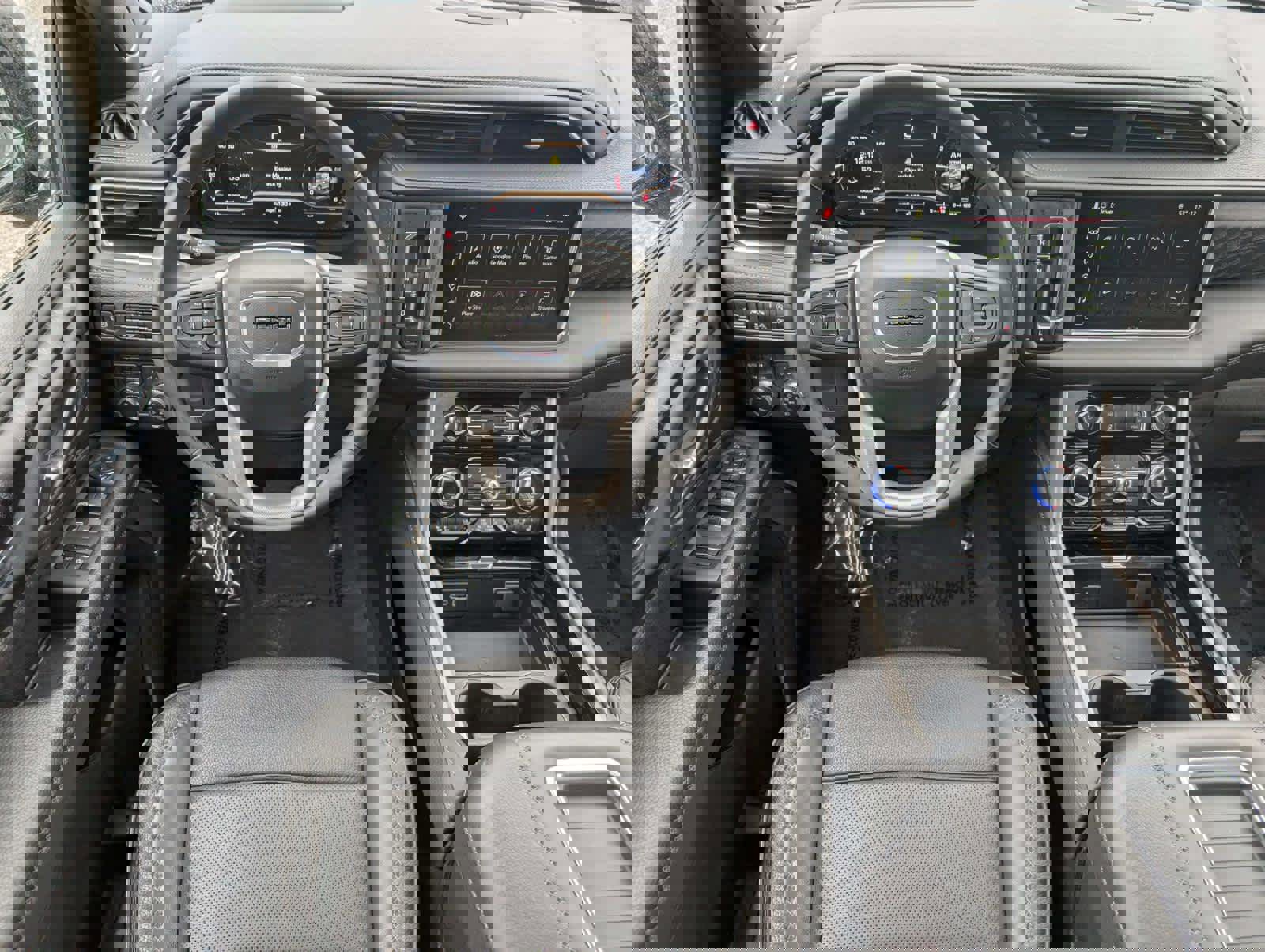 Certified 2023 GMC Yukon XL Denali image 19