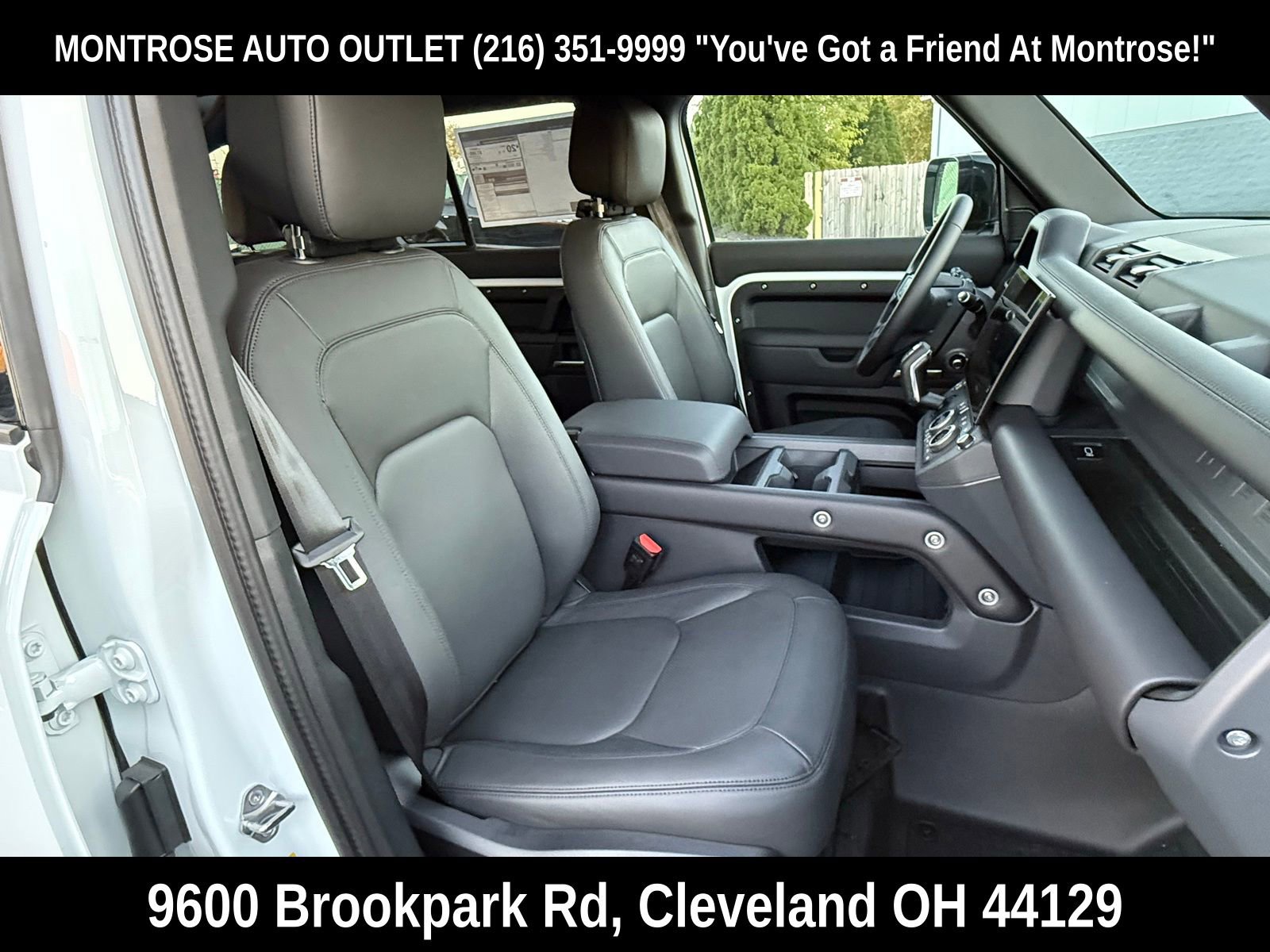 New 2025 Land Rover Defender 90 S image 14