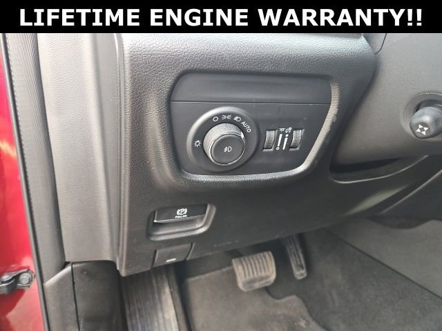 Used 2024 Jeep Grand Cherokee Limited w/ Luxury Tech Group II AWD/4WD image 17