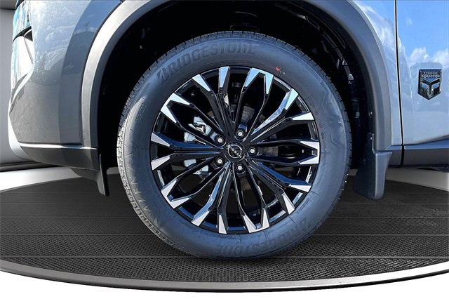 New 2026 Nissan Rogue SV image 13