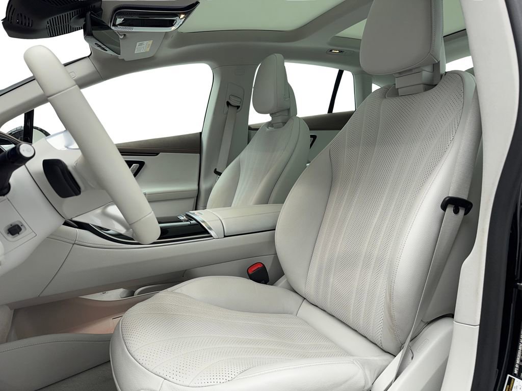 Used 2023 Mercedes-Benz EQE 500 4MATIC Sedan image 40