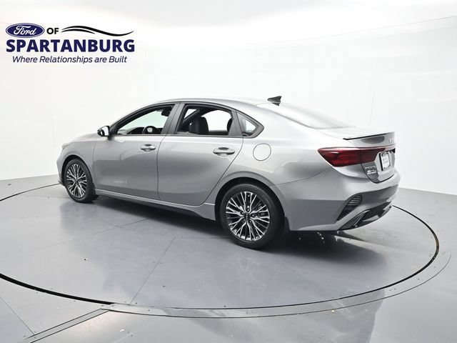 Used 2023 Kia Forte GT-Line w/ GT-Line Technology Package FWD image 5