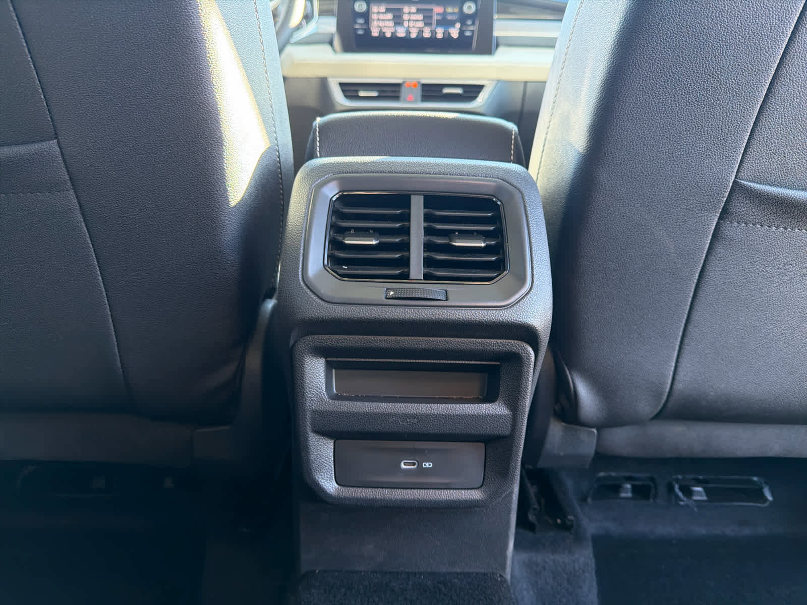 Certified 2025 Volkswagen Taos SEL image 41