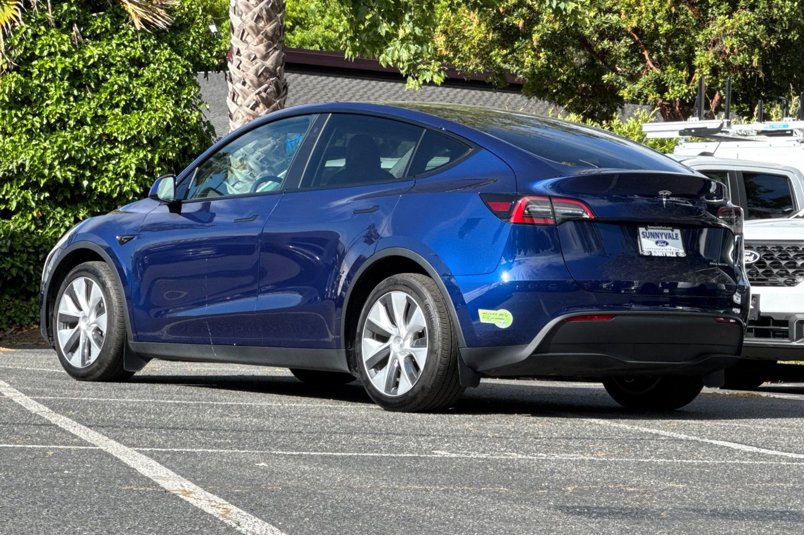 Used 2023 Tesla Model Y Long Range AWD/4WD image 6
