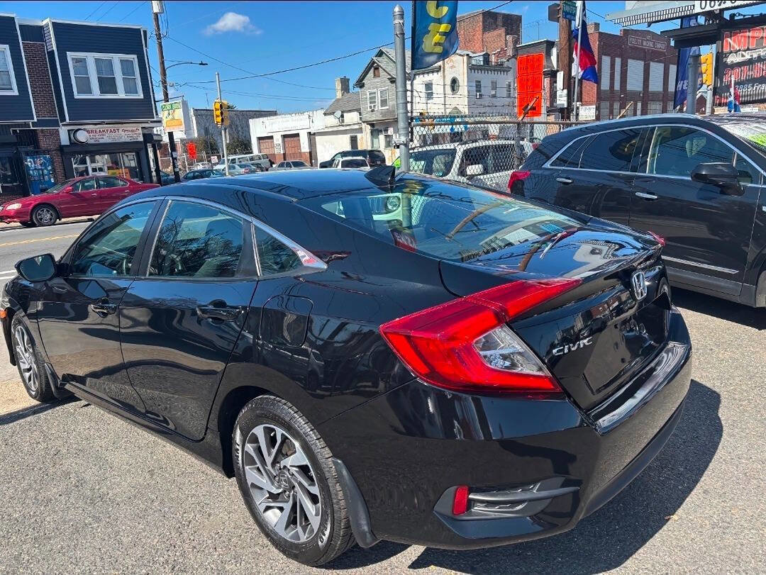 Used 2017 Honda Civic EX image 8