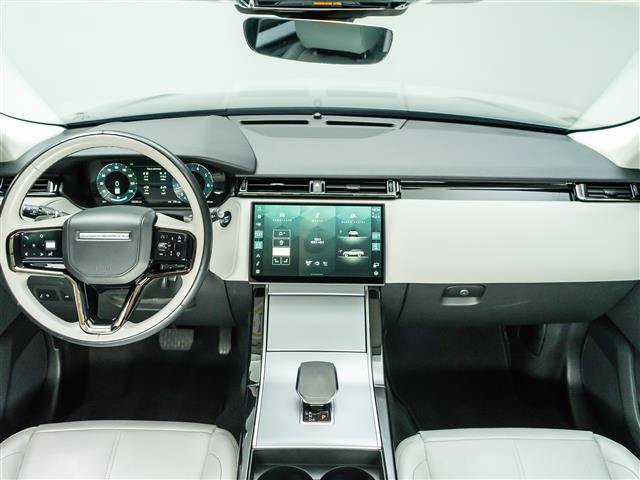 Used 2024 Land Rover Range Rover Velar S AWD/4WD image 18