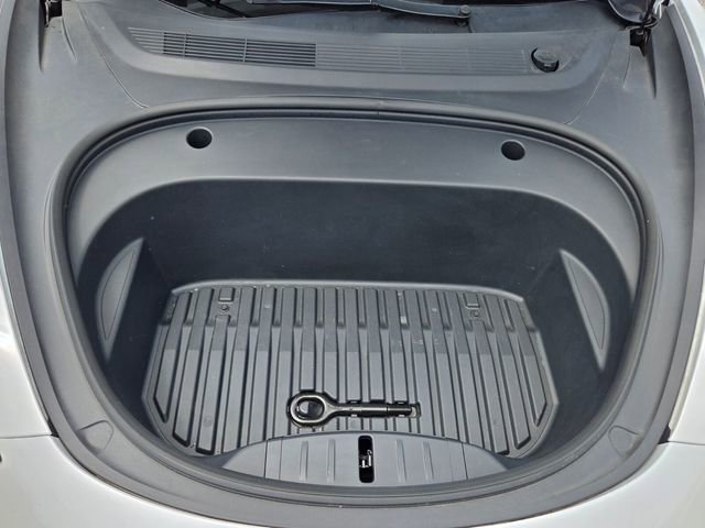 Used 2023 Tesla Model 3 Standard Range image 20