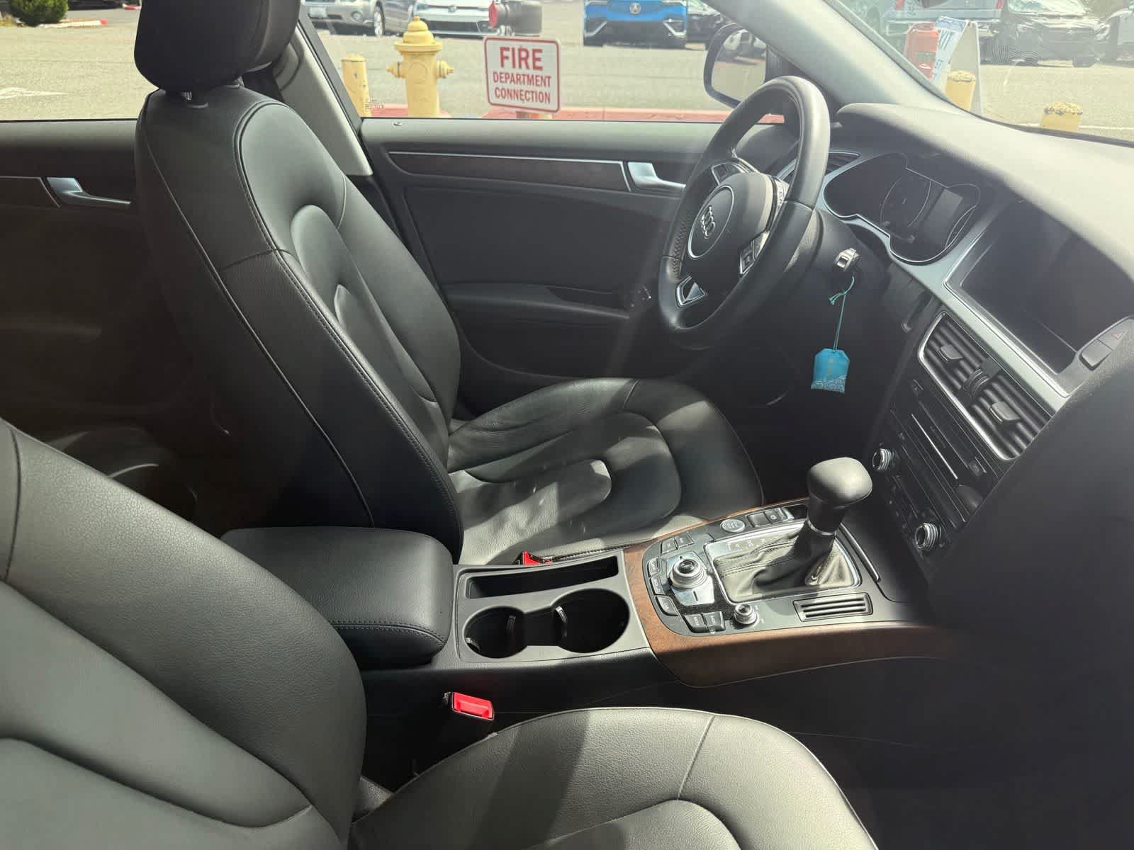 Used 2016 Audi allroad Premium Plus AWD/4WD image 6